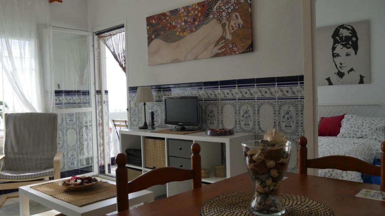 Apartamento Sol-Azul Apartment Malaga Exterior photo